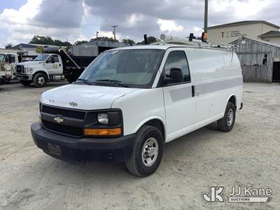 2012 Chevrolet Express G2500 Cargo Van