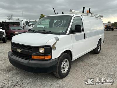 2011 Chevrolet Express G2500 Cargo Van