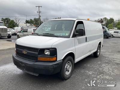 2011 Chevrolet Express G2500 Cargo Van