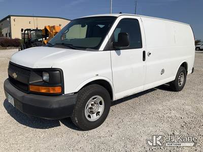 2012 Chevrolet Express G2500 Cargo Van