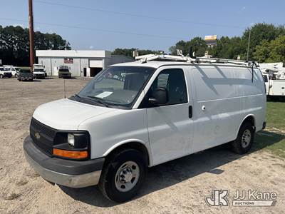 2015 Chevrolet Express G2500 Cargo Van