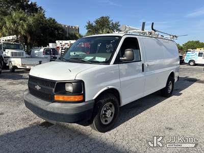 2013 Chevrolet Express G2500 Cargo Van