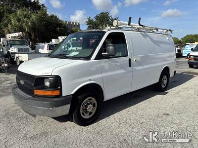 2014 Chevrolet Express G2500 Cargo Van