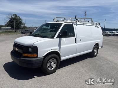 2017 Chevrolet Express G2500 Cargo Van