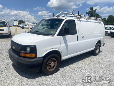 2017 Chevrolet Express G2500 Cargo Van