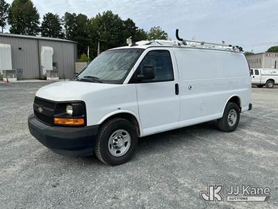 2017 Chevrolet Express G2500 Cargo Van