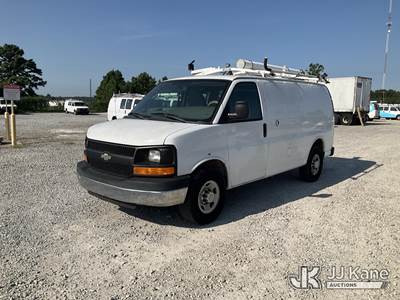 2014 Chevrolet Express G2500 Cargo Van