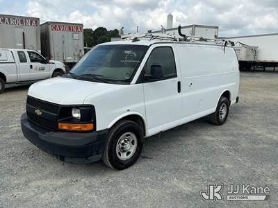 2017 Chevrolet Express G2500 Cargo Van