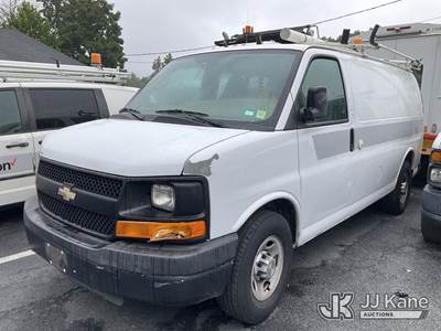 2012 Chevrolet Express G2500 Cargo Van