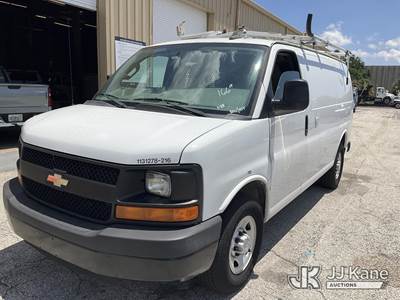 2016 Chevrolet Express G2500 Cargo Van