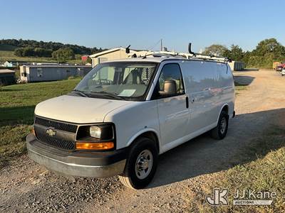 2014 Chevrolet Express G2500 Cargo Van
