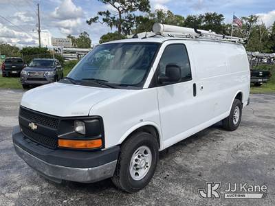 2014 Chevrolet Express G2500 Cargo Van