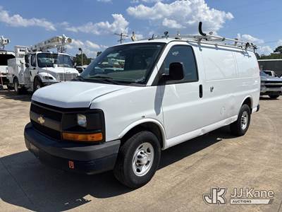 2015 Chevrolet Express G2500 Cargo Van