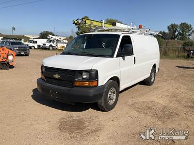 2015 Chevrolet Express G2500 Cargo Van