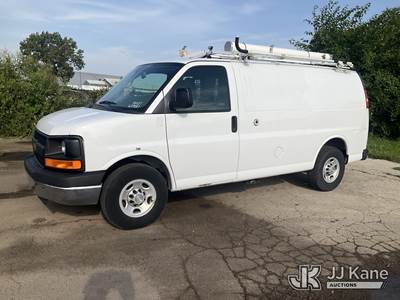 2014 Chevrolet Express G2500 Cargo Van