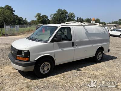 2011 Chevrolet Express G2500 Cargo Van