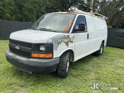 2011 Chevrolet Express G2500 Cargo Van