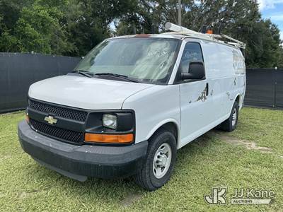 2011 Chevrolet Express G2500 Cargo Van