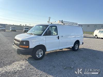 2013 Chevrolet Express G2500 Cargo Van