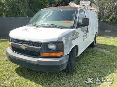 2011 Chevrolet Express G2500 Cargo Van