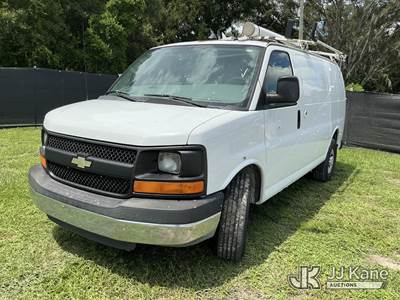 2014 Chevrolet Express G2500 Cargo Van