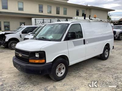 2012 Chevrolet Express G2500 Cargo Van