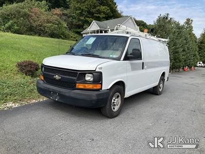 2011 Chevrolet Express G2500 Cargo Van
