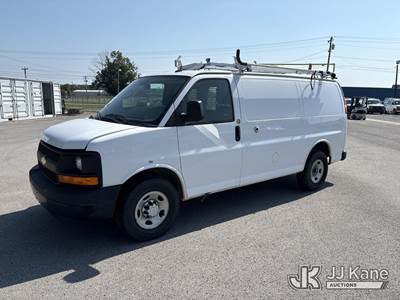 2015 Chevrolet Express G2500 Cargo Van
