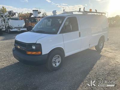 2016 Chevrolet Express G2500 Cargo Van