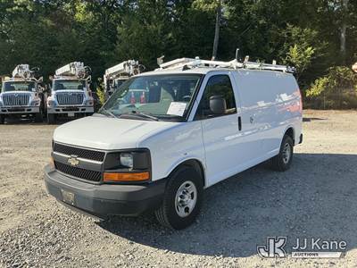 2016 Chevrolet Express G2500 Cargo Van