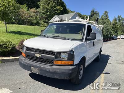 2011 Chevrolet Express G2500 Cargo Van