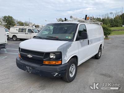 2011 Chevrolet Express G2500 Cargo Van