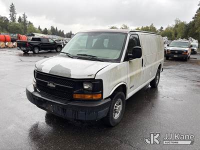 2005 Chevrolet Express G2500 Cargo Van