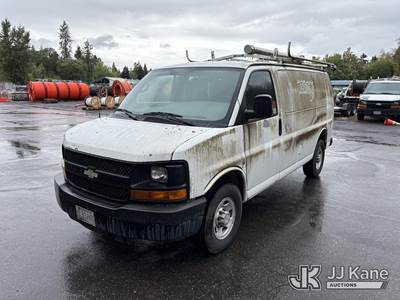 2010 Chevrolet Express G2500 Cargo Van