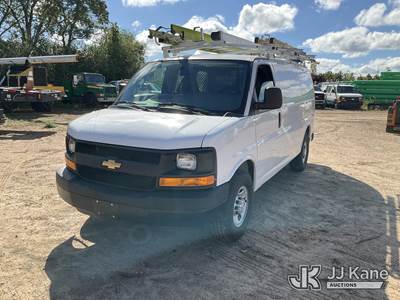 2016 Chevrolet Express G2500 Cargo Van