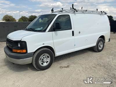 2014 Chevrolet Express G2500 Cargo Van