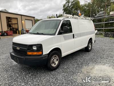 2011 Chevrolet Express G2500 Cargo Van