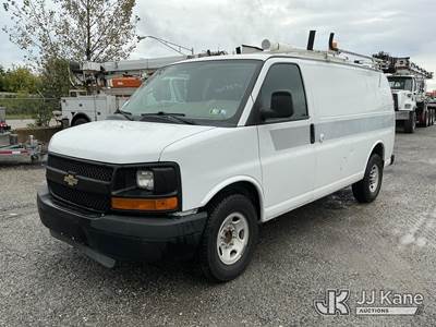 2012 Chevrolet Express G2500 Cargo Van