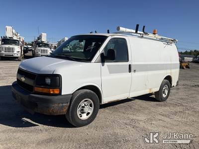 2011 Chevrolet Express G2500 Cargo Van