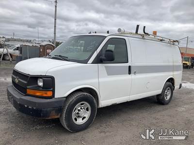 2011 Chevrolet Express G2500 Cargo Van