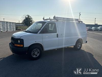 2013 Chevrolet Express G2500 Cargo Van
