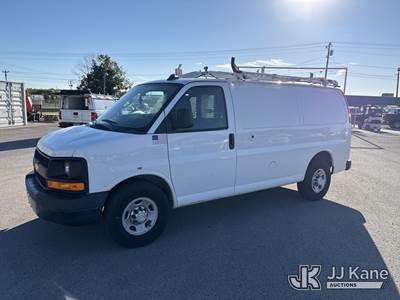 2016 Chevrolet Express G2500 Cargo Van