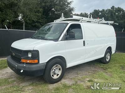 2015 Chevrolet Express G2500 Cargo Van