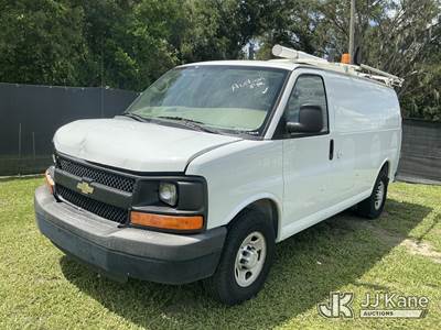 2012 Chevrolet Express G2500 Cargo Van