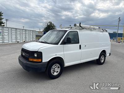 2013 Chevrolet Express G2500 Cargo Van