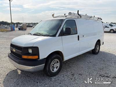2014 Chevrolet Express G2500 Cargo Van