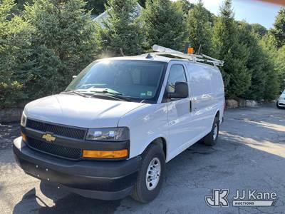 2020 Chevrolet Express G2500 Cargo Van