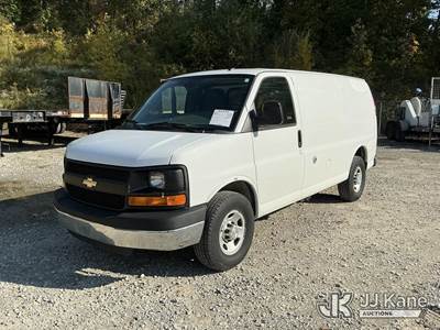 2014 Chevrolet Express G2500 Cargo Van