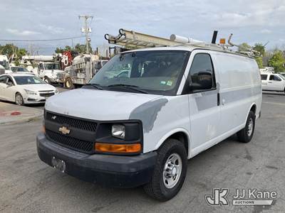2011 Chevrolet Express G2500 Cargo Van