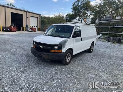 2011 Chevrolet Express G2500 Cargo Van